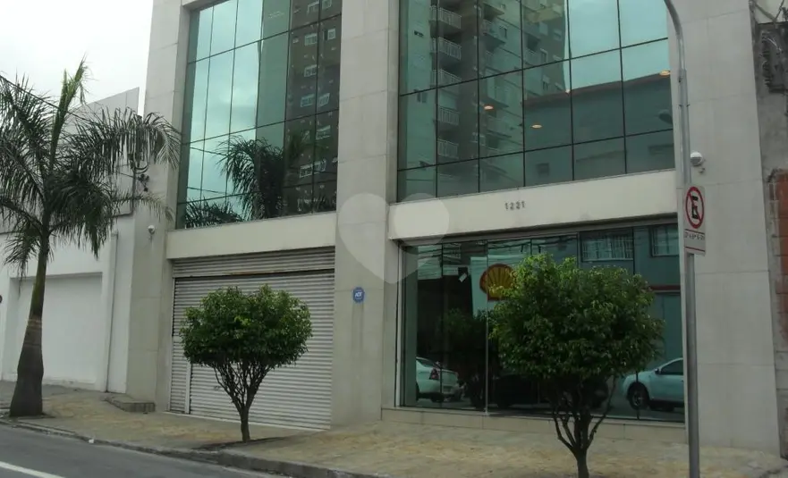 Prédio inteiro à venda em Lapa – SP