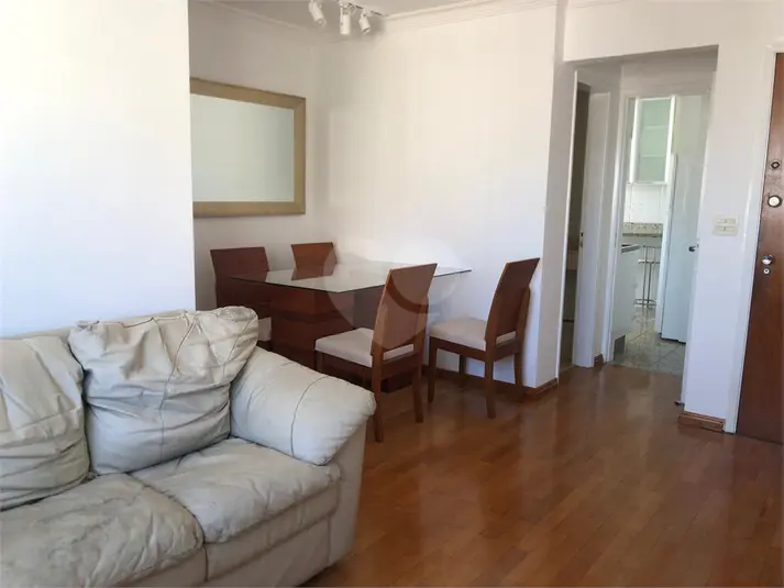 Apartamento com 2 quartos à venda ou para alugar em Moema – SP