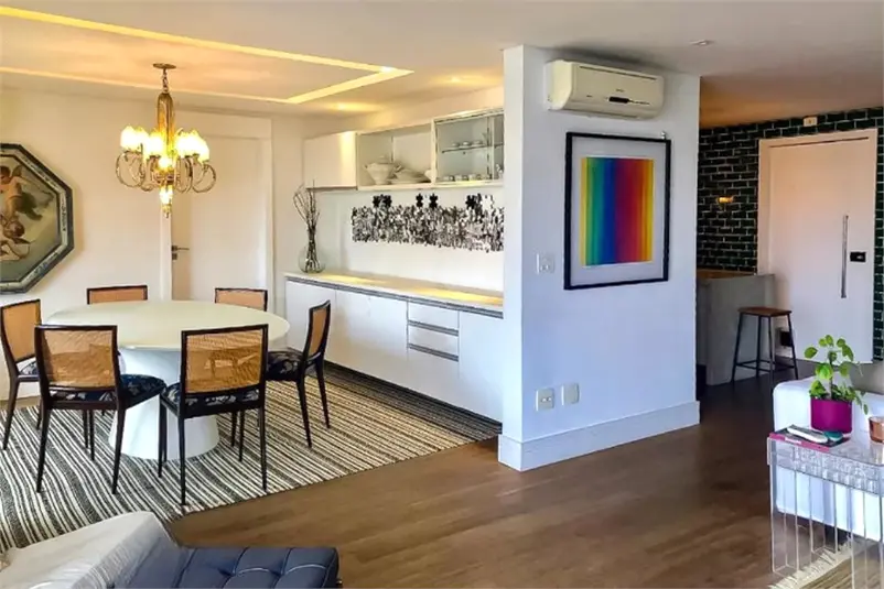 Apartamento com 4 quartos à venda em Moema – SP