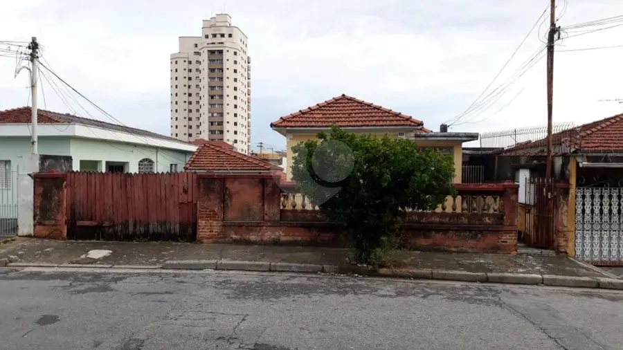 Casa térrea com 4 quartos à venda em Santana – SP