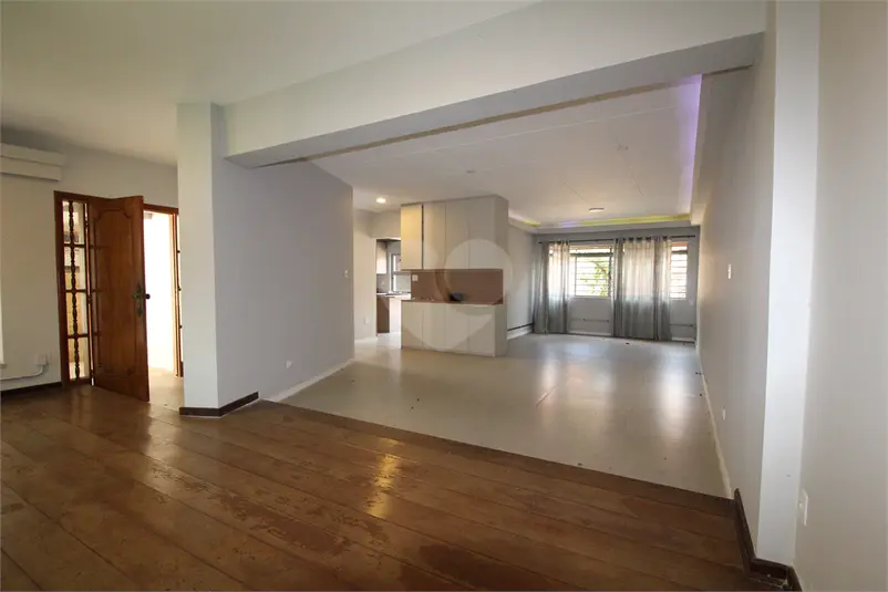 Casa com 4 quartos à venda em Granja Julieta – SP