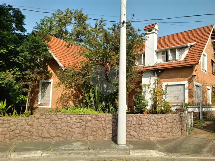 Casa com 4 quartos à venda em Pacaembú – SP