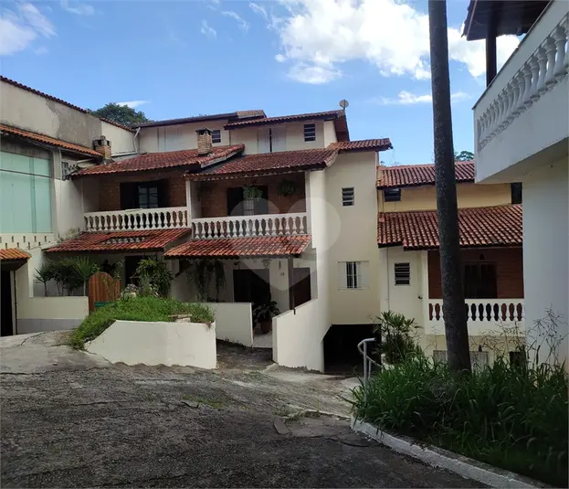 Casa de vila com 3 quartos para alugar em Serra da Cantareira – SP