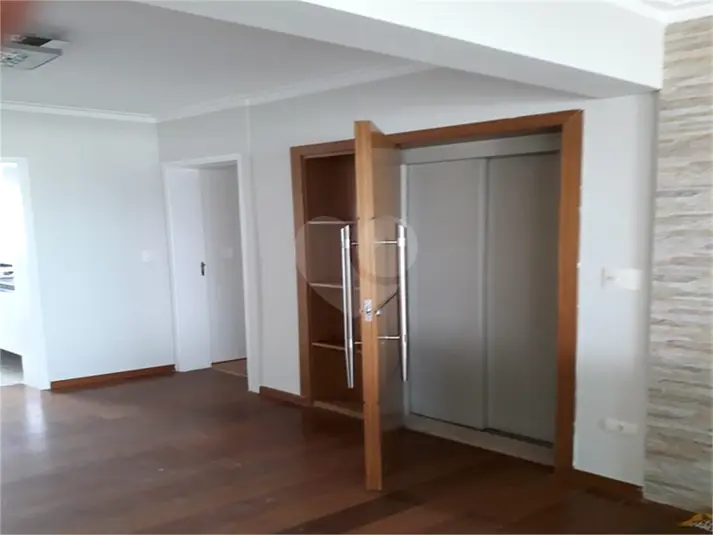 Apartamento à venda em Santana – SP