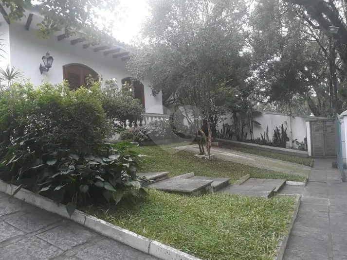 Casa com 4 quartos à venda em Alto da Lapa – SP