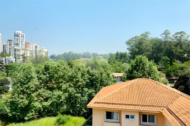 Casa com 4 quartos à venda em Real Parque – SP