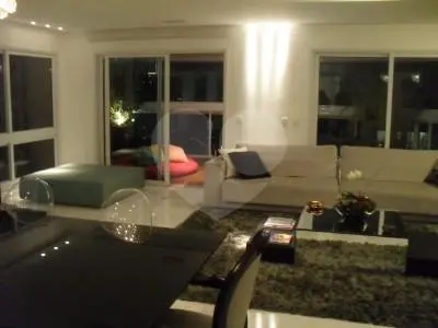 Apartamento com 4 quartos à venda em Tatuapé – SP