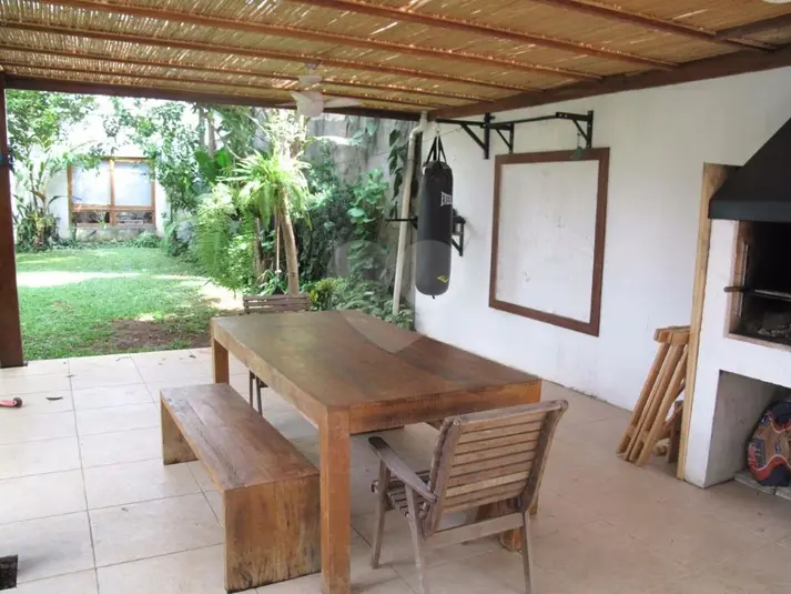 Sobrado com 4 quartos à venda em Alto da Boa Vista – SP