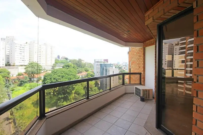 Cobertura com 4 quartos à venda em Vila Madalena – SP