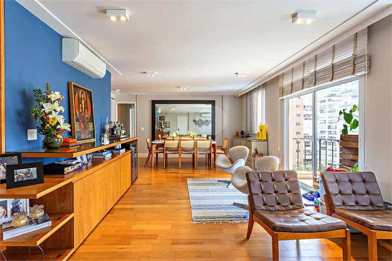 Apartamento com 3 quartos à venda em Moema – SP
