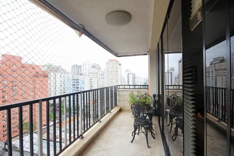 Apartamento com 3 quartos à venda em Jardim América – SP