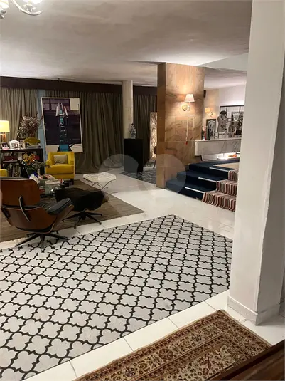 Sobrado com 3 quartos à venda em Bela Vista – SP