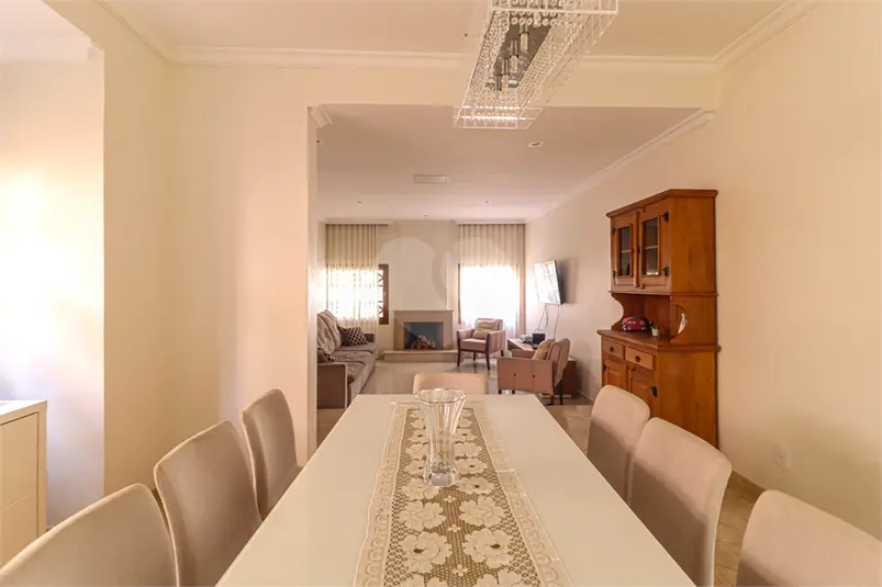 Sobrado com 3 quartos à venda em Alto de Pinheiros – SP