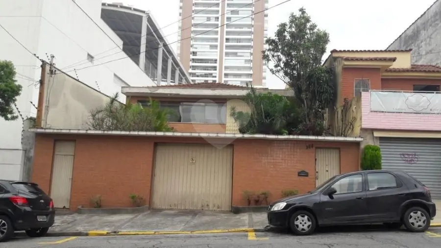 Terreno com 4 quartos à venda em Santana – SP