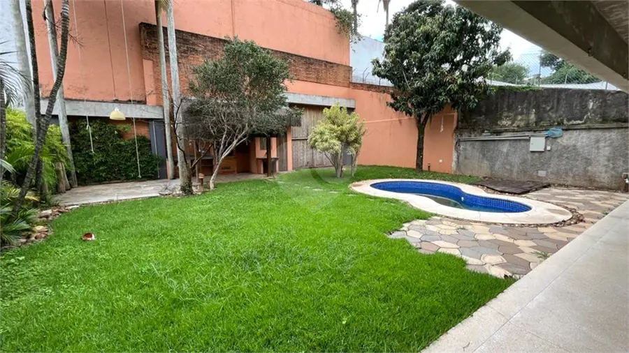 Casa com 5 quartos à venda em Alto de Pinheiros – SP