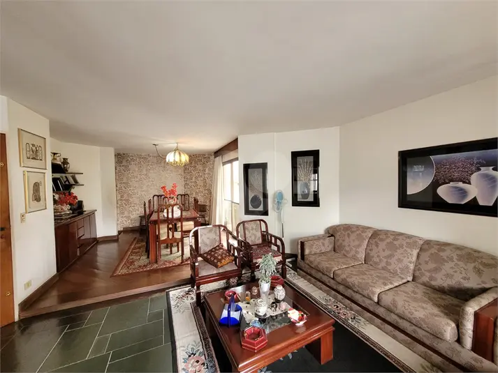 Apartamento com 3 quartos à venda em Moema – SP