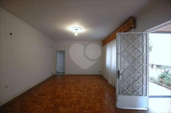 Casa com 3 quartos à venda em Aclimação – SP