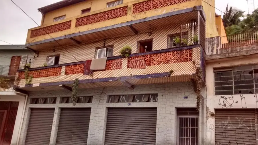 Prédio inteiro à venda em Santana – SP