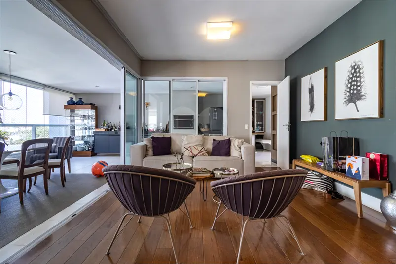Apartamento com 3 quartos à venda em Alto de Pinheiros – SP