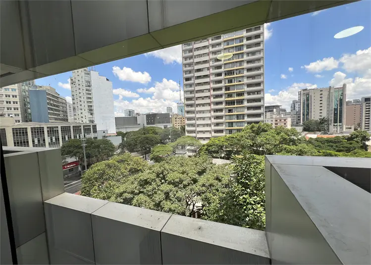 Salas à venda ou para alugar em Bela Vista – SP