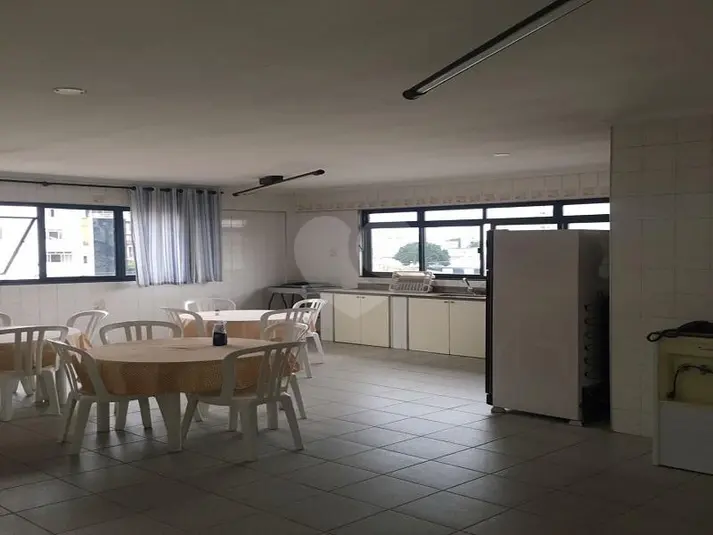 Prédio inteiro à venda em Barra Funda – SP