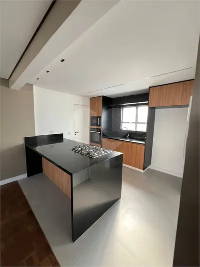 Apartamento com 3 quartos à venda em Moema – SP