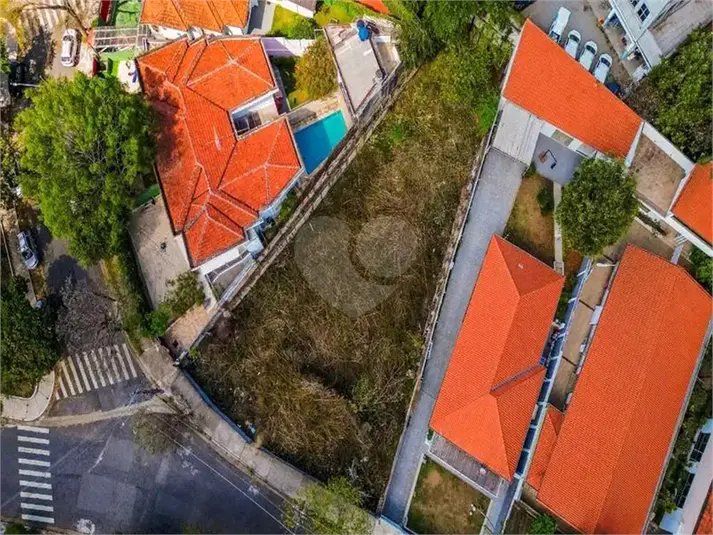 Terreno à venda em Alto da Lapa – SP