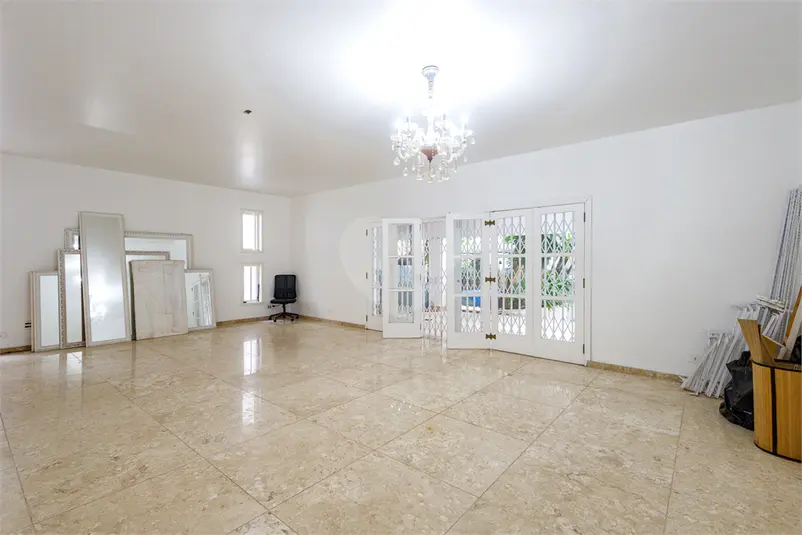 Casa com 5 quartos à venda em Alto de Pinheiros – SP