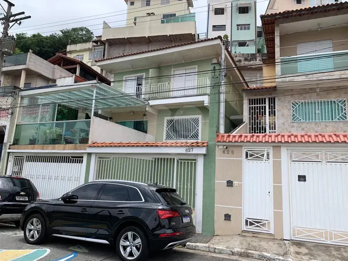 Sobrado com 3 quartos para alugar em Parada Inglesa – SP