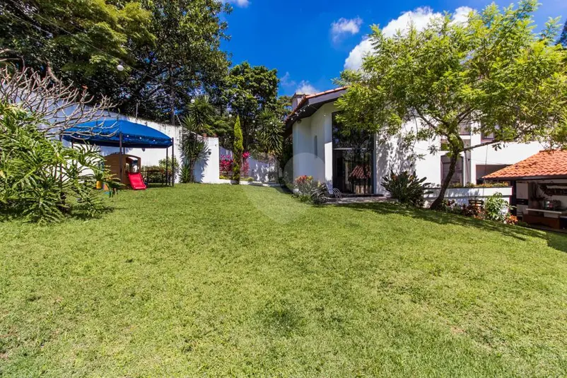 Casa com 4 quartos à venda em Jardim Marajoara – SP