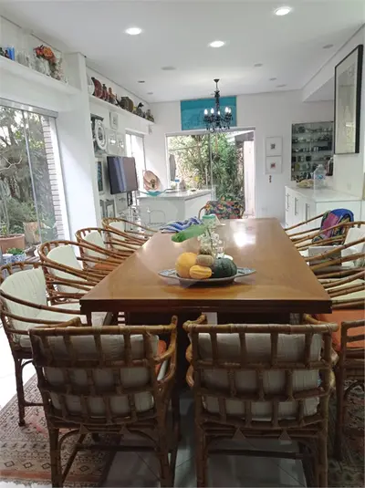 Casa com 4 quartos à venda em Jardim Luzitânia – SP