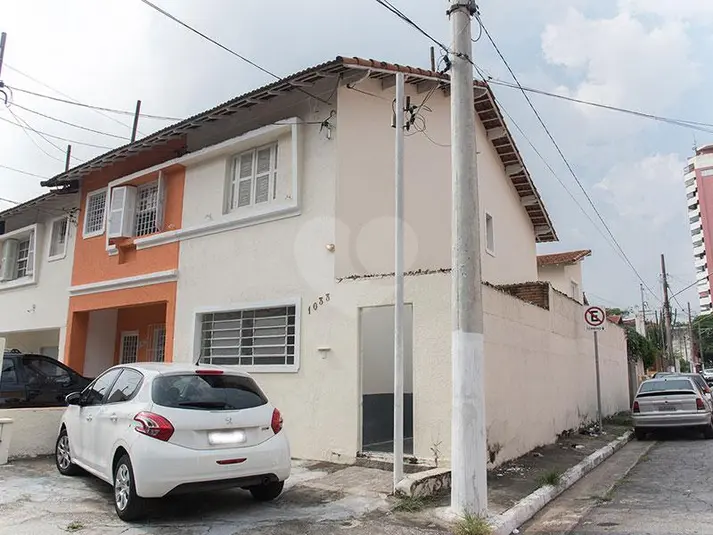 Sobrado com 2 quartos para alugar em Campo Belo – SP