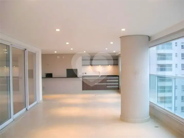 Apartamento com 3 quartos à venda em Moema – SP