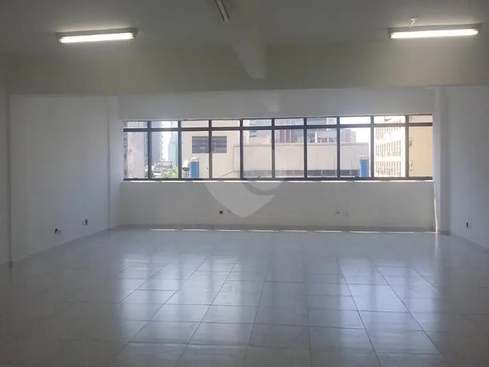 Salas para alugar em Liberdade – SP