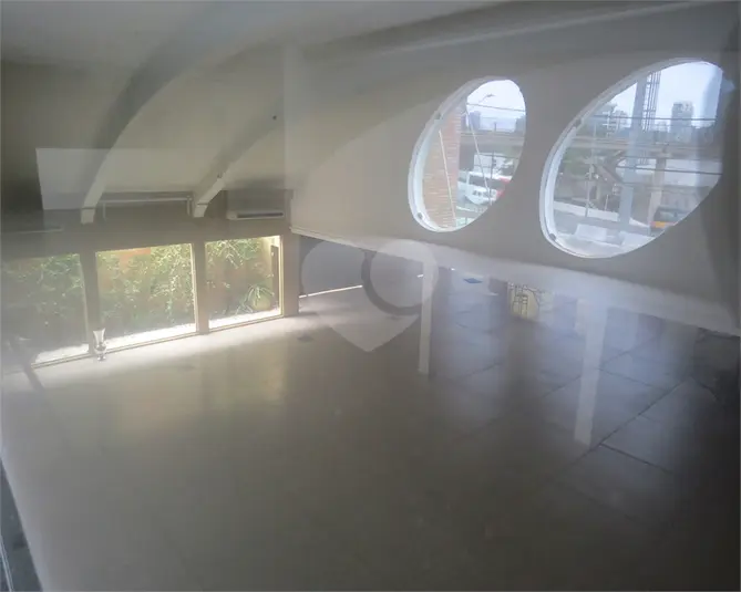 Prédio inteiro à venda ou para alugar em Morumbi – SP