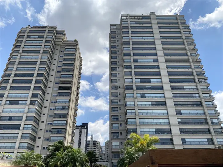 Apartamento com 4 quartos à venda em Santana – SP