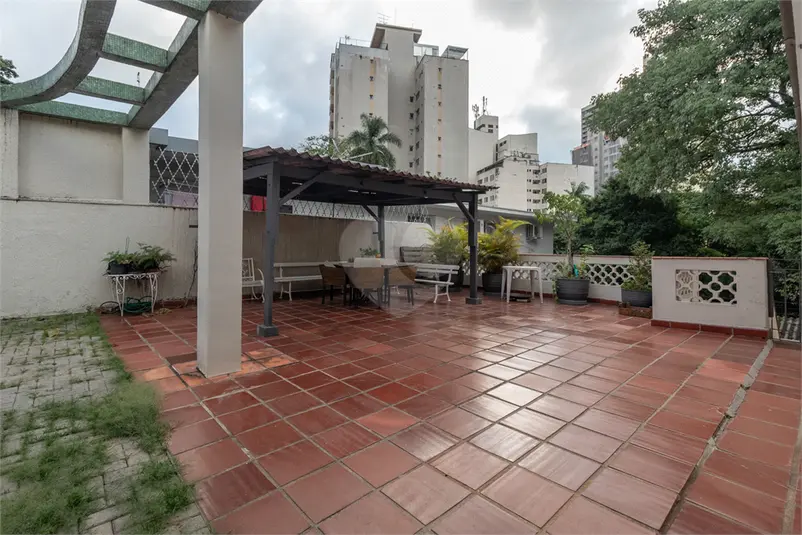 Casa térrea com 3 quartos à venda em Sumaré – SP