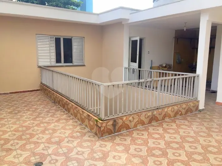 Apartamento com 4 quartos para alugar em Tatuapé – SP