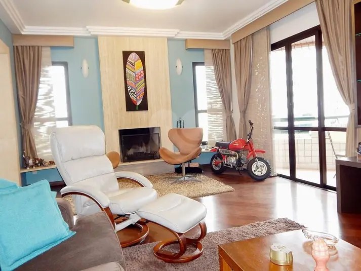 Apartamento com 4 quartos à venda em Moema – SP