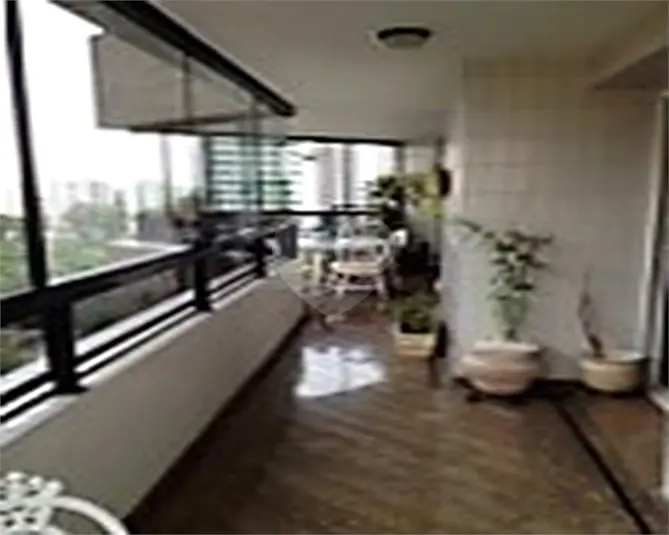 Apartamento com 4 quartos à venda ou para alugar em Morumbi – SP