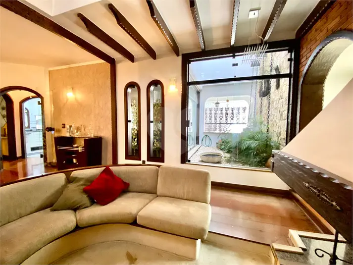 Casa com 4 quartos à venda em Jardim Avelino – SP