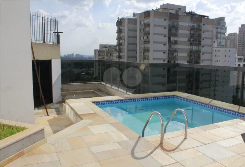 Duplex com 4 quartos à venda em Campo Belo – SP