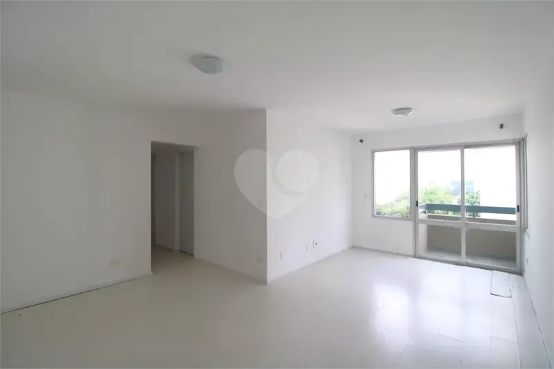 Apartamento com 3 quartos à venda em Santo Amaro – SP