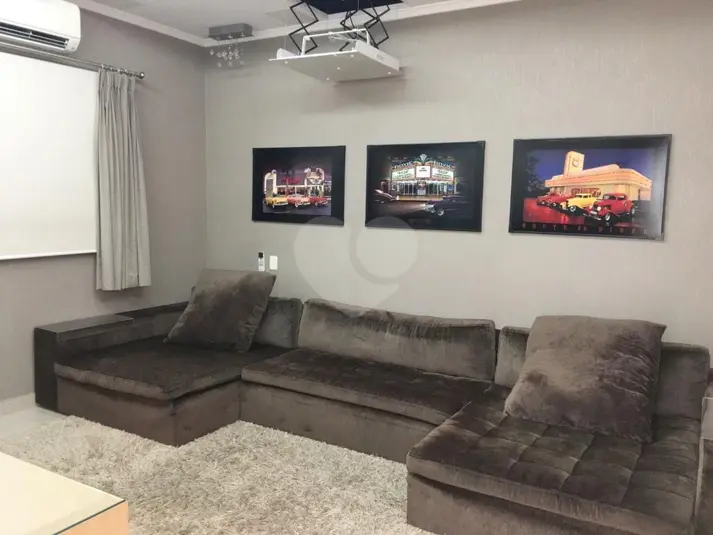Casa com 4 quartos à venda em Saúde – SP