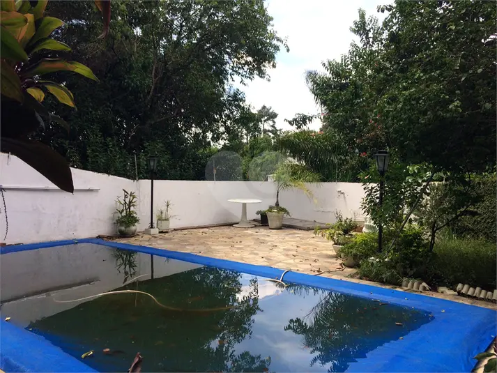 Sobrado com 4 quartos à venda em Sumaré – SP