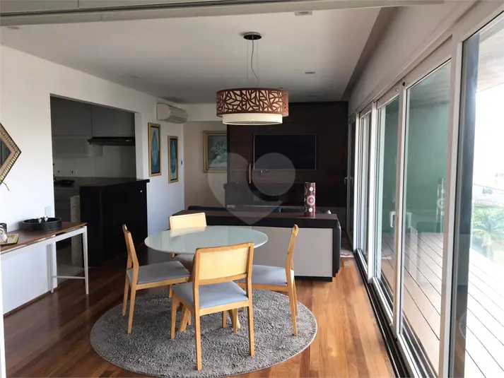 Apartamento com 1 quarto à venda ou para alugar em Vila Olímpia – SP