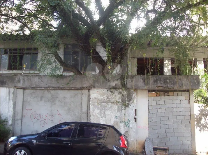 Terreno à venda em Bela Vista – SP