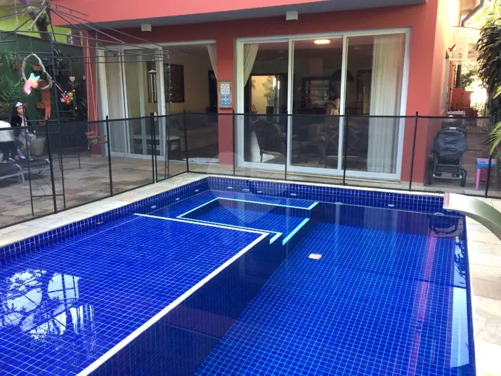 Sobrado com 4 quartos à venda em Vila Madalena – SP