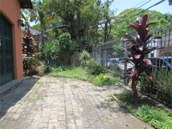 Casa com 3 quartos à venda em Pacaembú – SP