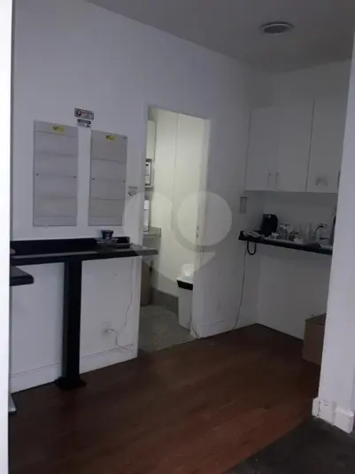 Salas para alugar em Moema – SP